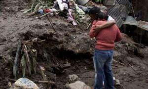 Afectados por las recientes lluvias en Guatemala. Foto: Efe