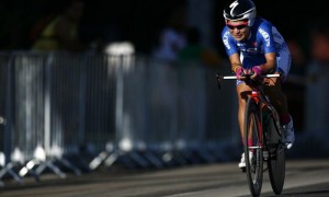 La salvadoreña Evelyn García, durante la contrarreloj individual femenina de ciclismo de ruta de los Juegos Panamericanos de Guadalajara. Foto: Mario Castillo / Efe