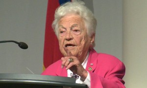 La veterana alcaldesa de Mississauga, Hazel McCallion
