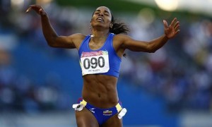 La colombiana María Oliveros gana la medalla de oro en los 400 metros vallas de los Juegos Panamericanos 2011, en el Estadio de Atletismo de Guadalajara, México. Foto: Mario Castillo / Efe