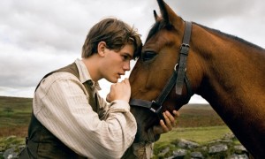 Jeremy Irvine en 'War Horse'