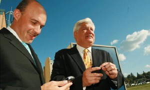 Mike Lazaridis y Jim Balsillie, fundadores y codirectores ejecutivos de RIM, en una imagen de archivo