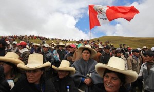 Manifestación contra del proyecto minero Conga, en una imagen de archivo. Foto: Efe