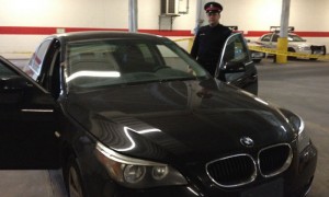 Uno de los autos incautados por la Policía de Toronto, un BMW