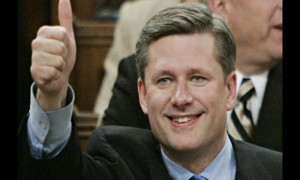 El primer Ministro Stephen Harper cree que su plan de recorte presupuestal saldrá adelante pese a lo que quiere hacer la oposición.