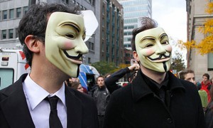 El uso de mascaras en las marchas de protesta sería un delito si se aprueba proyecto presentado en el parlamento.
