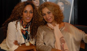 Rosario y Lolita, hijas de la inolvidable cantante española Lola Flores, tienen sus carreras y sus agendas bien complicadas, pero después de 6 años regresan para el deleite de todos .