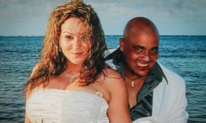 La pareja en una foto tomada en Cuba.