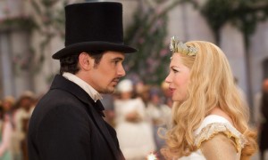 James Franco y Michelle Williams en OZ THE GREAT AND POWERFUL.