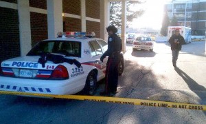 Encuentran dos cadáveres en un aparcamiento de Toronto