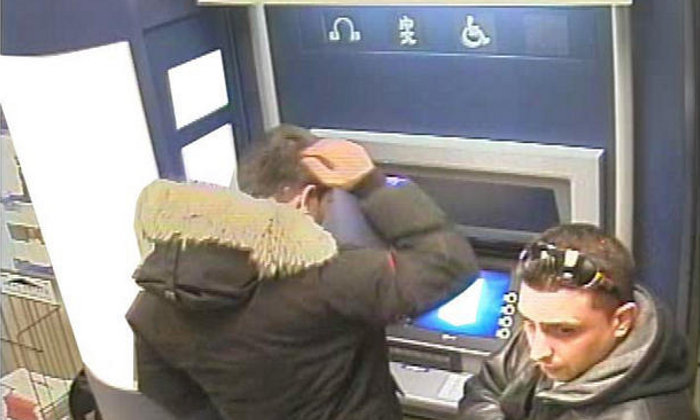 Siete detenidos por robar datos en cajeros automáticos de Toronto