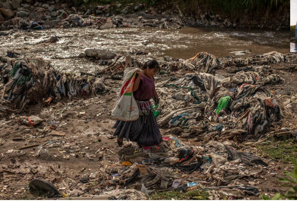 Koszmar rzeki Las Vacas, jednej z najbardziej zanieczyszczonych plastikiem rzek na świecie