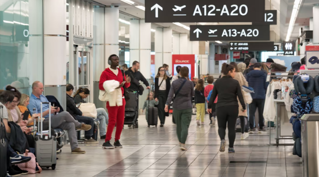 Latanie stało się droższe, a koszty odprawy bagażu rosną