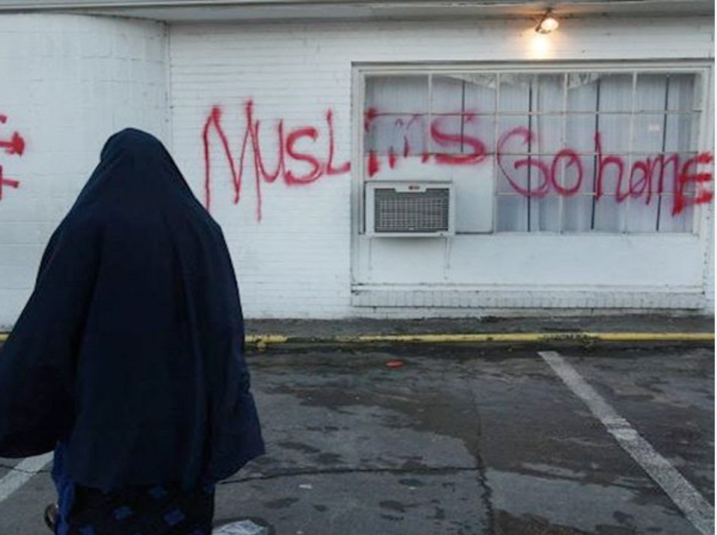 Wandalizm i groźby. Rosną obawy muzułmanów w Quebecu